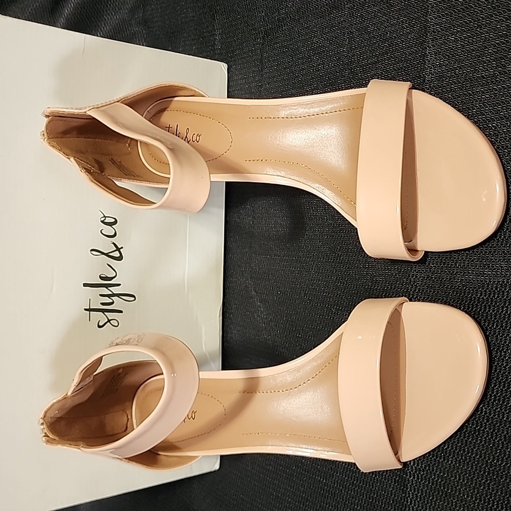 Style & Co. Paycee Mid-heel Sandal